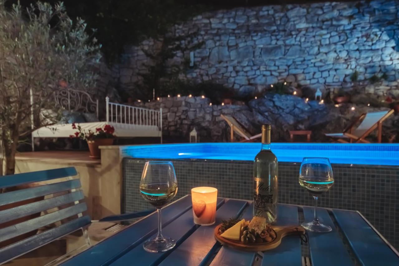 הרצג-נובי Boutique Hotel Capitano מראה חיצוני תמונה