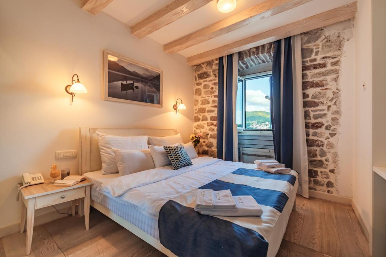 הרצג-נובי Boutique Hotel Capitano מראה חיצוני תמונה