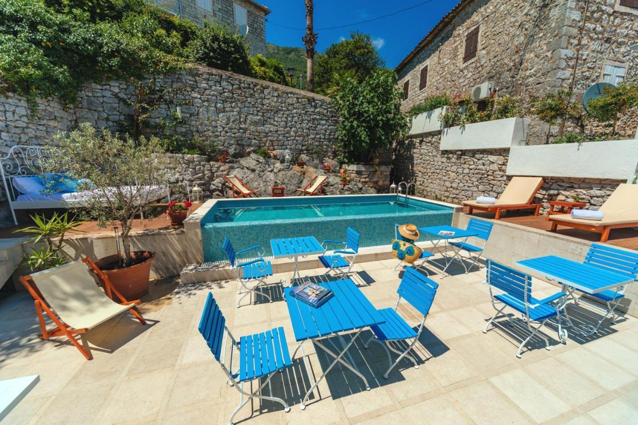 הרצג-נובי Boutique Hotel Capitano מראה חיצוני תמונה